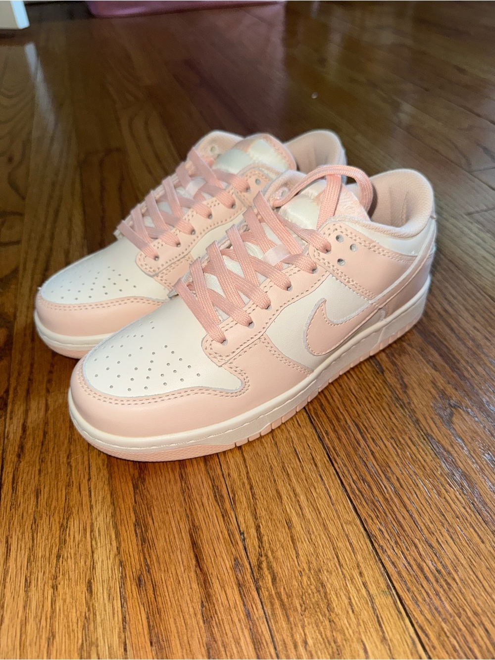 Nike Low-Top Sneakers in Pink and White